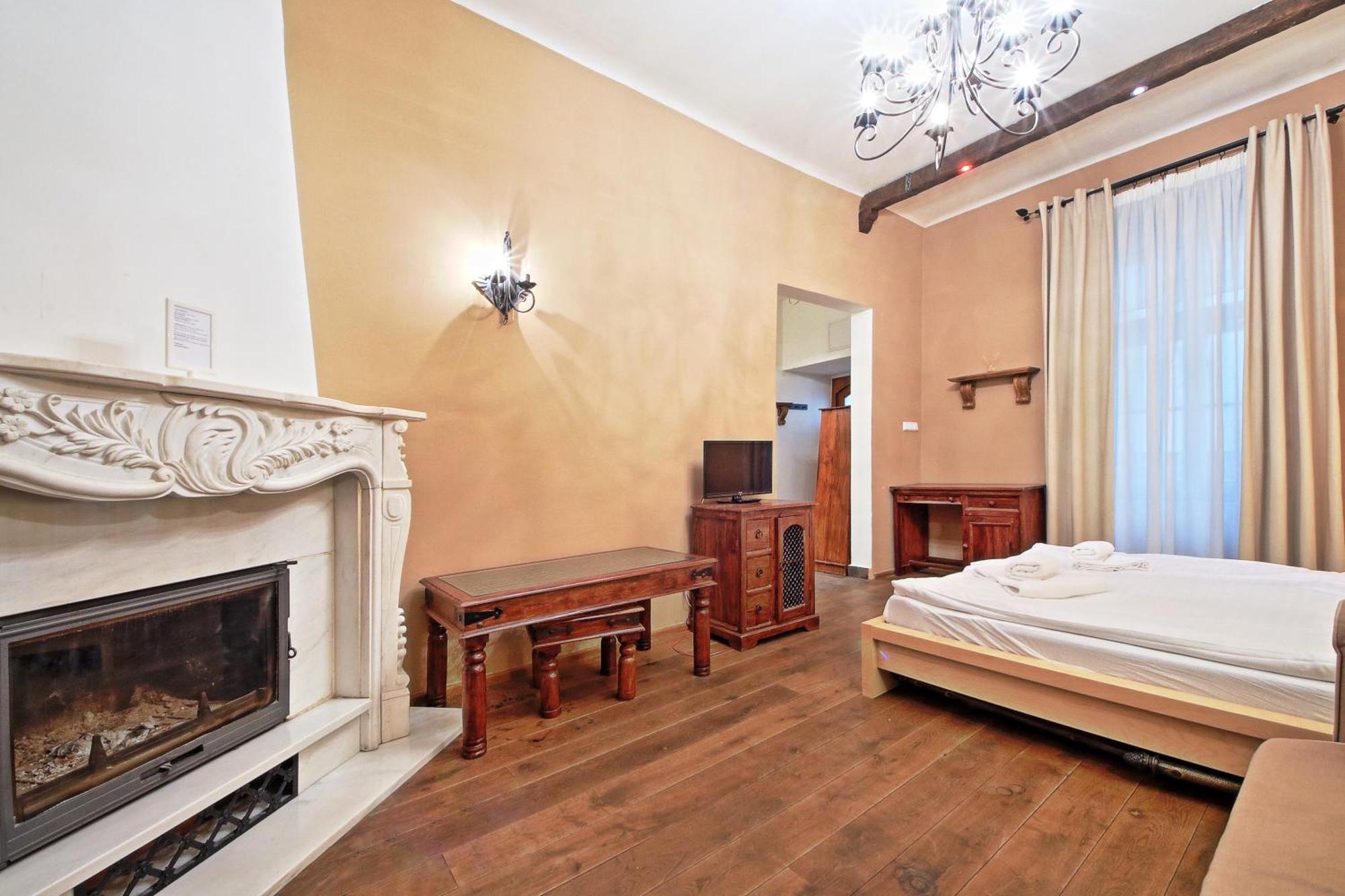 Rose Antique Apartment Прага Экстерьер фото